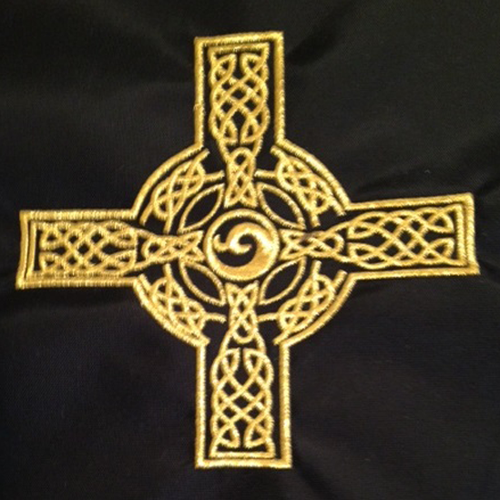 Embroidery – Celtic Cross